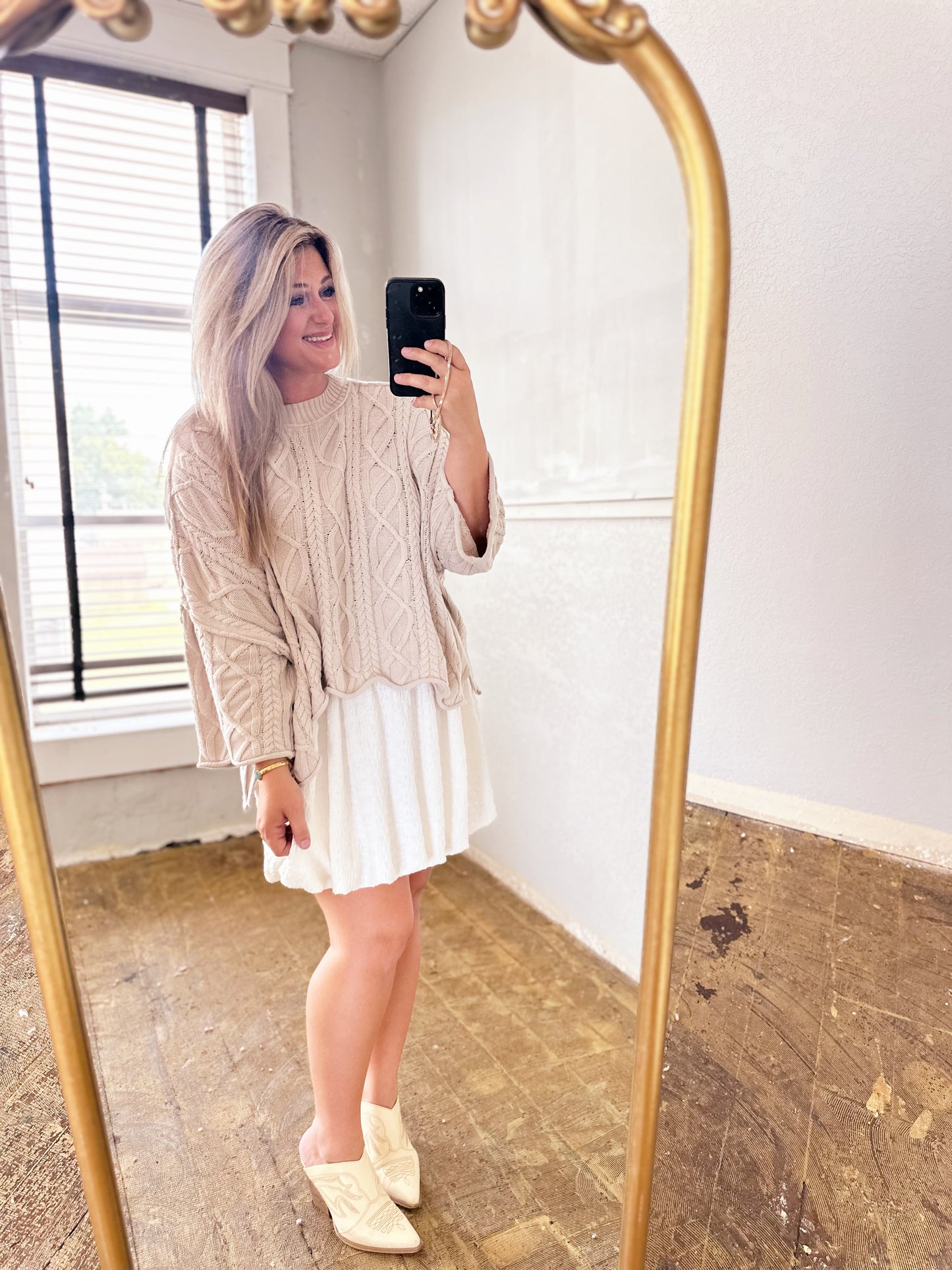 Sand & Canyon Sweater - Cream