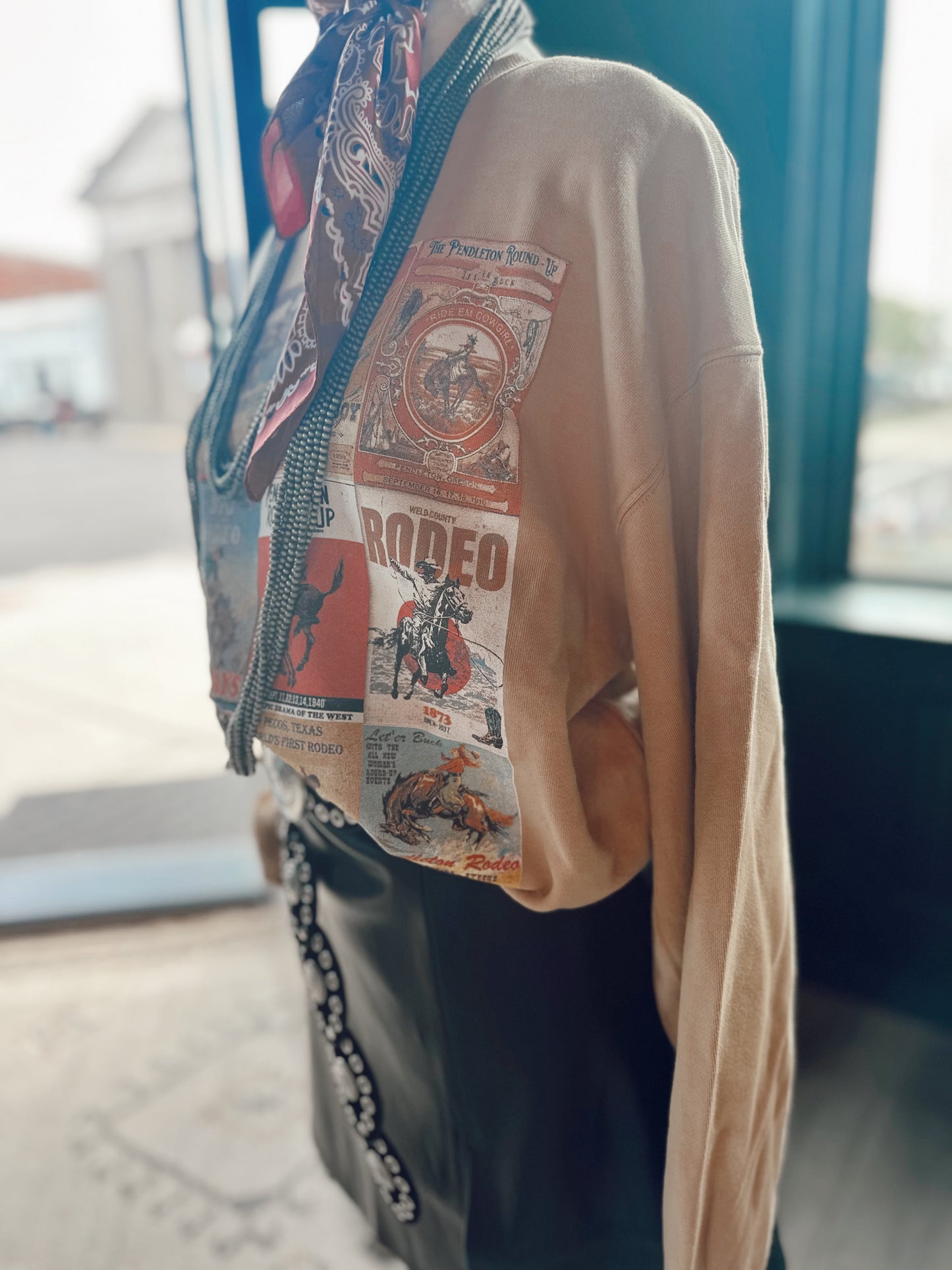 Howdy Ladies Vintage Rodeo Pullover