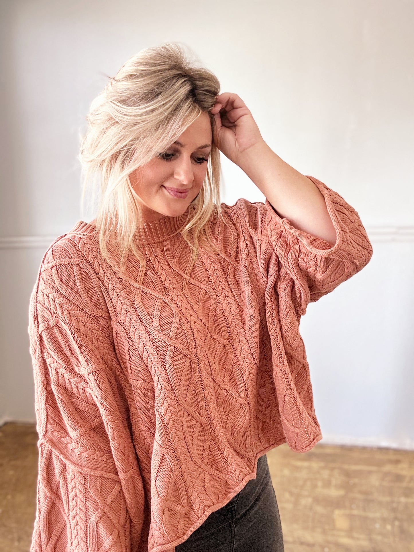 Sand & Canyon Sweater - Rust