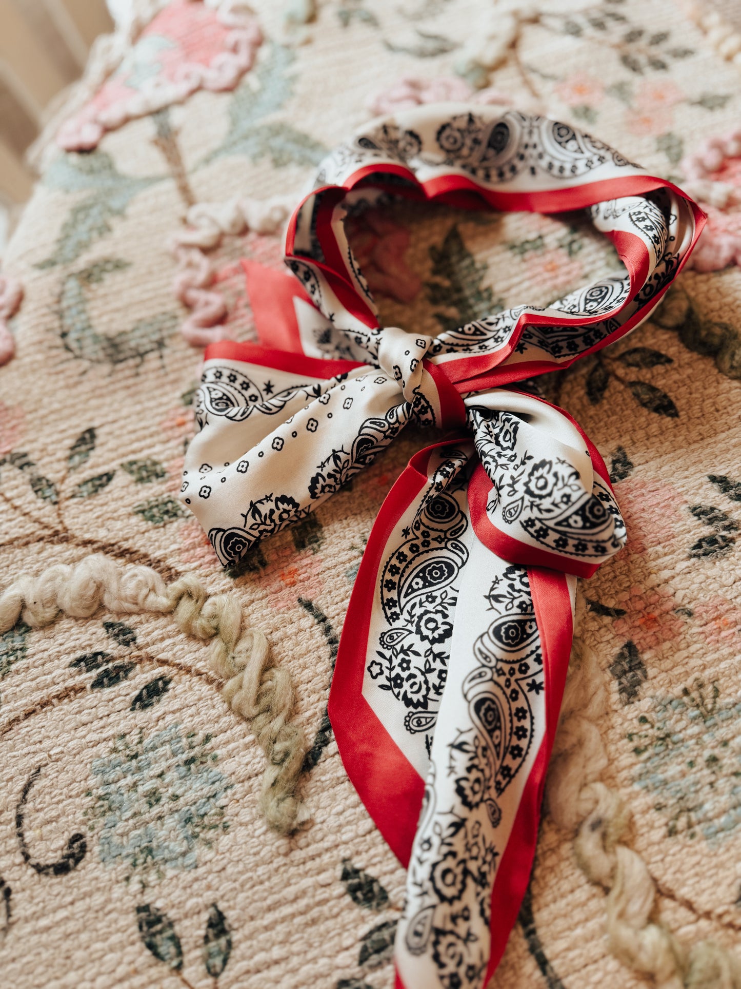 The Heirloom Tie : Prairie Red