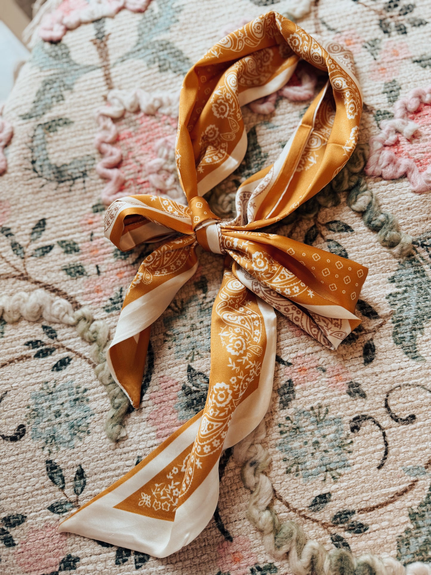 The Heirloom Tie : Golden Mesa