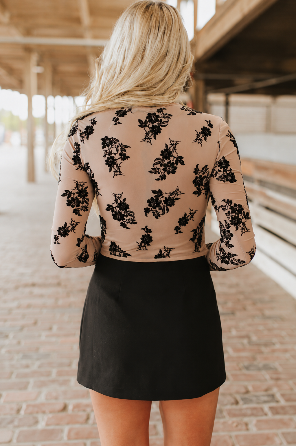Moonlit Velvet Corset - Taupe